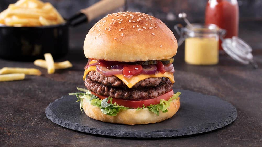 Cheddar Peynirli Hamburger Tarifi