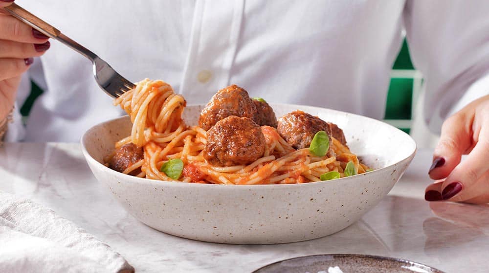 Köfteli Spagetti Tarifi