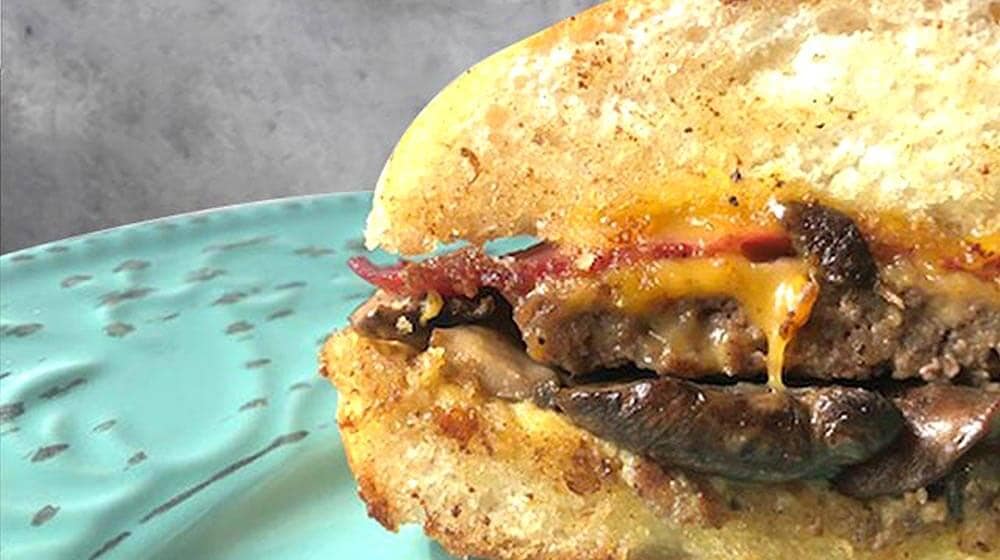 Kaburga Köfteli Cheeseburger Tarifi